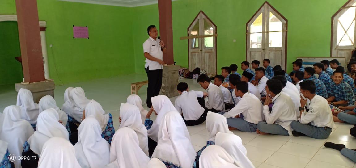 Badan Narkotika Nasional Kabupaten Tanggamus Ajak Calon Pemimpin Bangsa Tolak Narkoba Badan Narkotika Nasional Kabupaten Tanggamus Ajak Calon Pemimpin Bangsa Tolak Narkoba