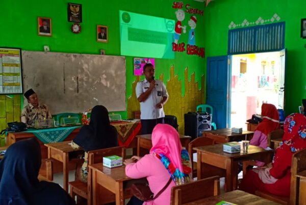 BNNK Tanggamus Berharap Orang Tua Dapat Membentengi Dan Mengawasi Para Siswa Agar Menjauhi Narkoba BNNK Tanggamus Berharap Orang Tua Dapat Membentengi Dan Mengawasi Para Siswa Agar Menjauhi Narkoba