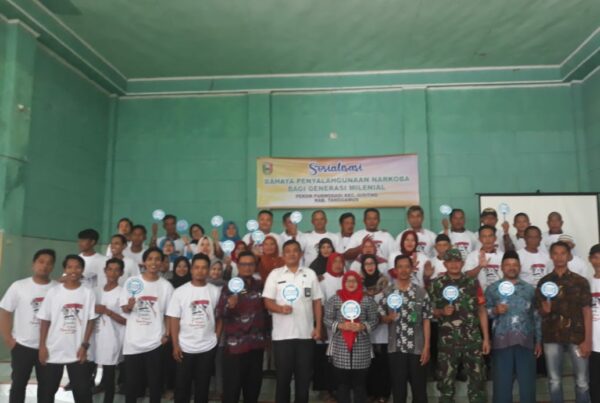 Badan Narkotika Nasional Kabupaten Tanggamus Menghasut Masyarakat Untuk Selalu Mengharamkan Narkoba Badan Narkotika Nasional Kabupaten Tanggamus Menghasut Masyarakat Untuk Selalu Mengharamkan Narkoba