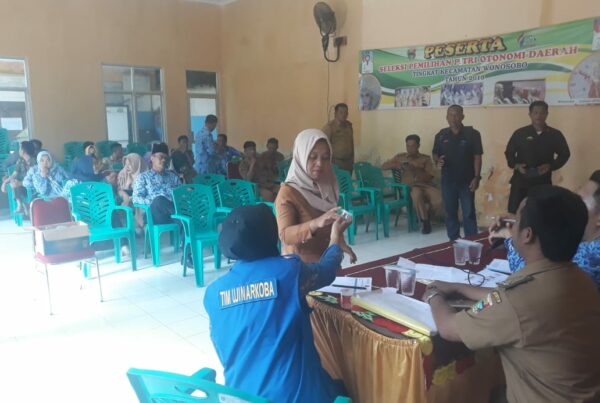 Badan Narkotika Nasional Kabupaten Tanggamus Lakukan Tes Urine Dadakan Di Kantor Kecamatan Semaka Kabupaten Tanggamus