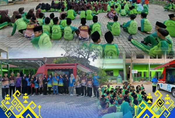 SOSIALISASI MOBIL MERAH KELILING (SI MELI)